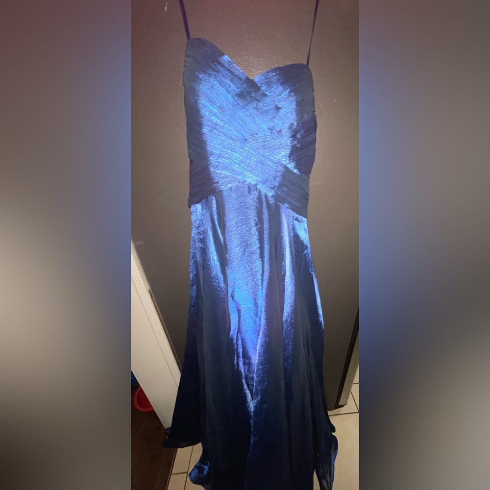 La Femme - Strapless Metallic Organza Gown - Picture 3 of 9
